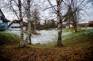Nye rør: Kommunen skal legge et torørssystem for spillvannsledning og overvannsledning i Fredlydalen på Nardo, men foreslår samtidig å åpne deler av den gamle bekken.
(Foto: OLE MARTIN WOLD)